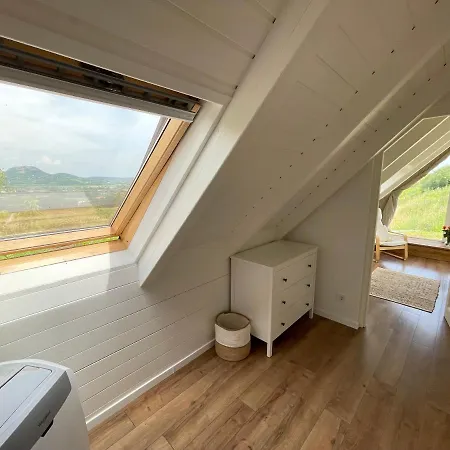 Holiday home Dandelion Szololiget Vendeghaz