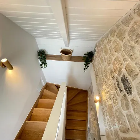 Dandelion Szőlőliget Сasa de vacaciones Kisapati